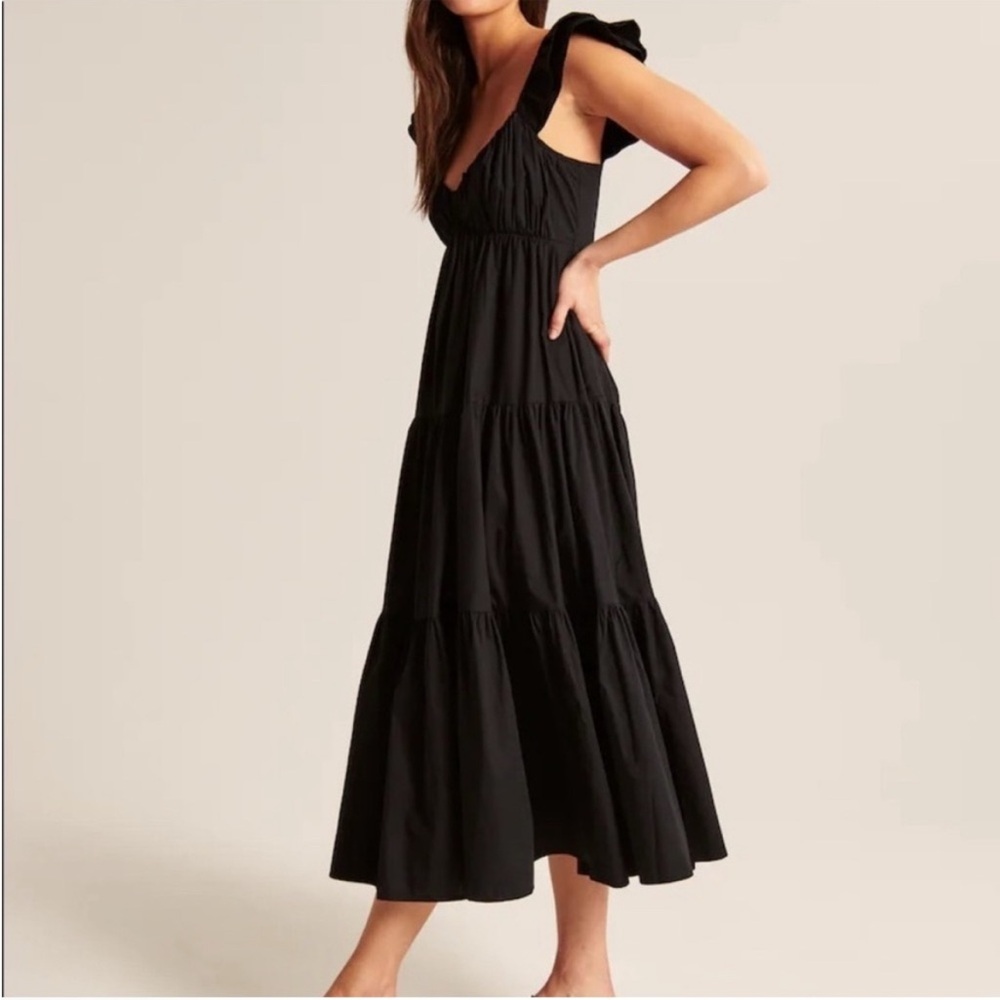 Abercrombie & Fitch Ruffle Sleeve Poplin Midaxi
Dress